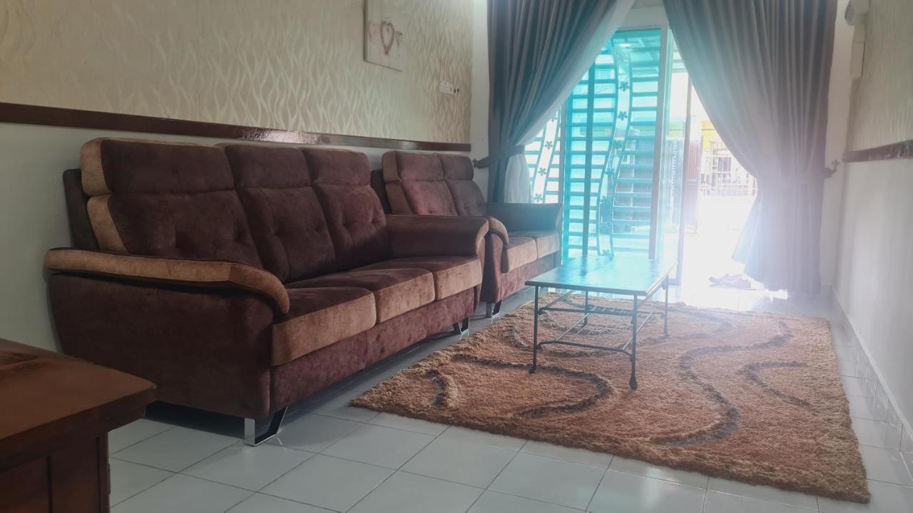 Anjung Klia House 31 With Neflix Villa Banting  Bagian luar foto